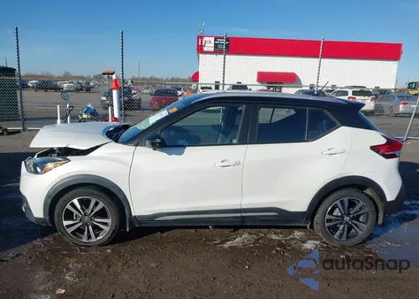 2019 Nissan Kicks Sr из США, поврежденный, VIN 3N1CP5CU9KL513566